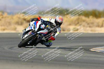 media/Jan-09-2022-SoCal Trackdays (Sun) [[2b1fec8404]]/Turn 16 (11am)/